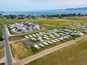 Bird's eye view of a water and mountain view
