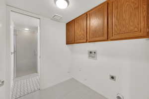 Lower Tri-level Laundry
