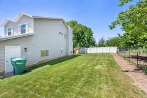 Photo 26 of 1261 E HILLSDEN RD