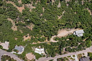Aerial view of property and surrounding area