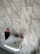 Bathroom with a sink
