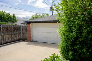 Garage with a mountain view