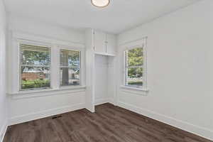 4 bedrooms, new LVP on main