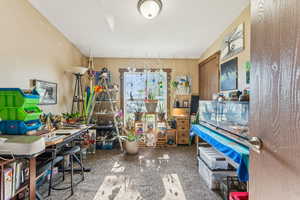Misc room featuring a workshop area