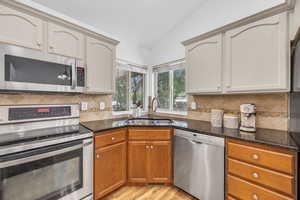 Photo 10 of 1163 N 2025 W