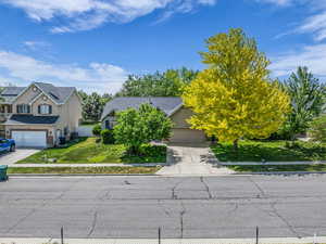 Photo 3 of 1163 N 2025 W