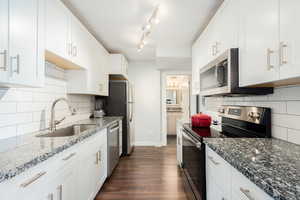 Photo 14 of 123 E 2ND AVE #1211