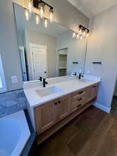 Master bath - Double Vanity, quartz countertop