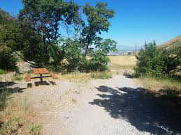 Dry Canyon picnic area.