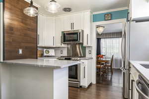 Photo 14 of 2409 S TAYLOR AVE