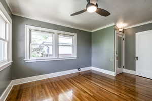 Photo 16 of 2409 S TAYLOR AVE