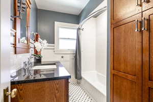 Photo 18 of 2409 S TAYLOR AVE