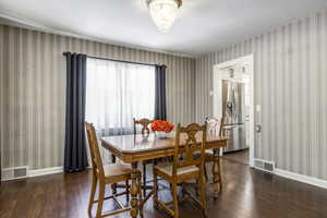 Photo 12 of 2409 S TAYLOR AVE