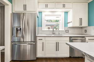 Photo 5 of 2409 S TAYLOR AVE