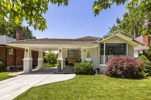 Photo 1 of 2409 S TAYLOR AVE