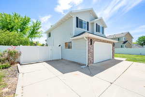 Photo 2 of 524 E 1200 S