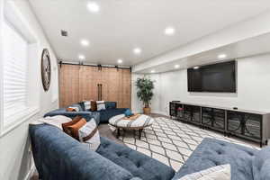 Photo 41 of 521 W WESTERN DR