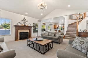 Photo 11 of 521 W WESTERN DR