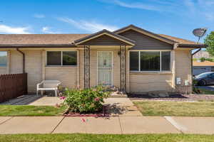 Photo 2 of 871 E 5575 S
