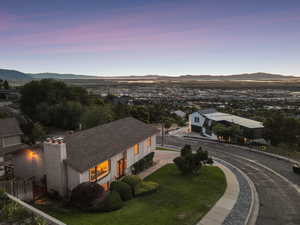 View of mountain backdrop and valley viws at sunset