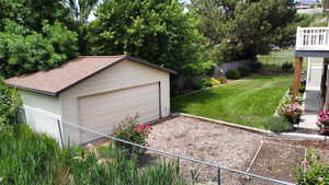 Detached Workshop with 60 amp service, fully insulated.