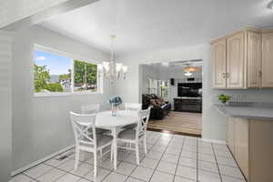 Generous Breakfast Nook!