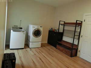 Large laundry room on main floor