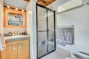 Primary bath.
