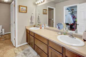 Photo 12 of 2118 W FOXWOOD ST