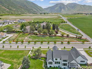 View of property location featuring property boundaries highlighted and mountains