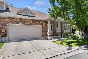 Photo 36 of 696 S CLEARWATER FALLS DR