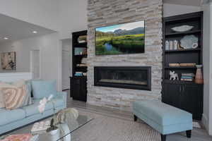 Photo 8 of 11103 N SHORELINE DR #UNIT#3