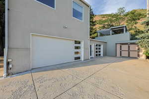 Photo 102 of 2093 S LAKELINE DR