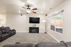 Living room with celling fan