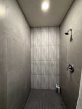 Jack and Jill tiled shower