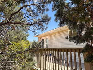 View of home's exterior