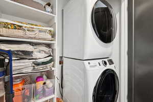 Full Size Stackable Washer and Dryer Included