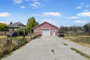Driveway in the huge barn