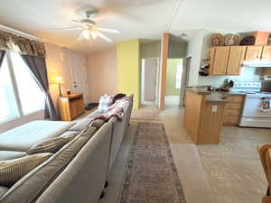 Living area with ceiling fan