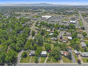 View of property location featuring a mountain backdrop