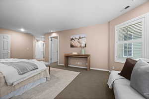 2nd Level  - Large Owner's Suite