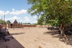 View of yard featuring a barn