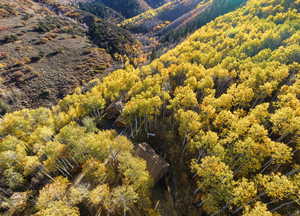 Nix Canyon in the background.