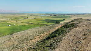 Overview of rural landscape with a mountainous background