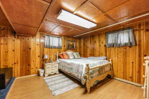 Log Cabin Themed Basement Bedroom