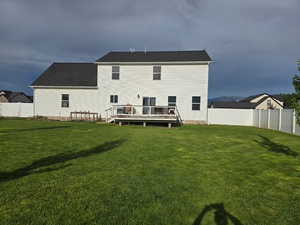 New 16x18 deck, supersized with 2 gas hookups for fireplace and barbeque