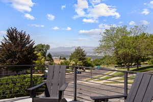 - creating a rare fusion of kitchen and lookout