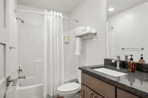 Ensuite bathroom #6