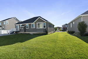 View of side of home