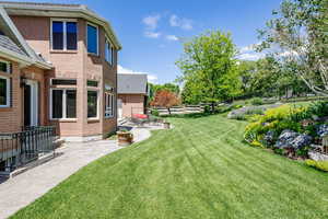 Fenced yard with a patio
